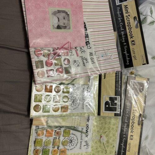 Mini scrap book - x,